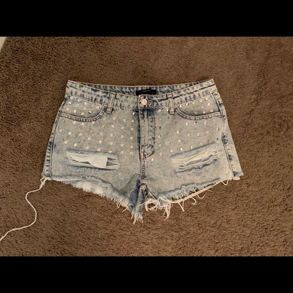 Festival Distressed Shorts (Forever 21)